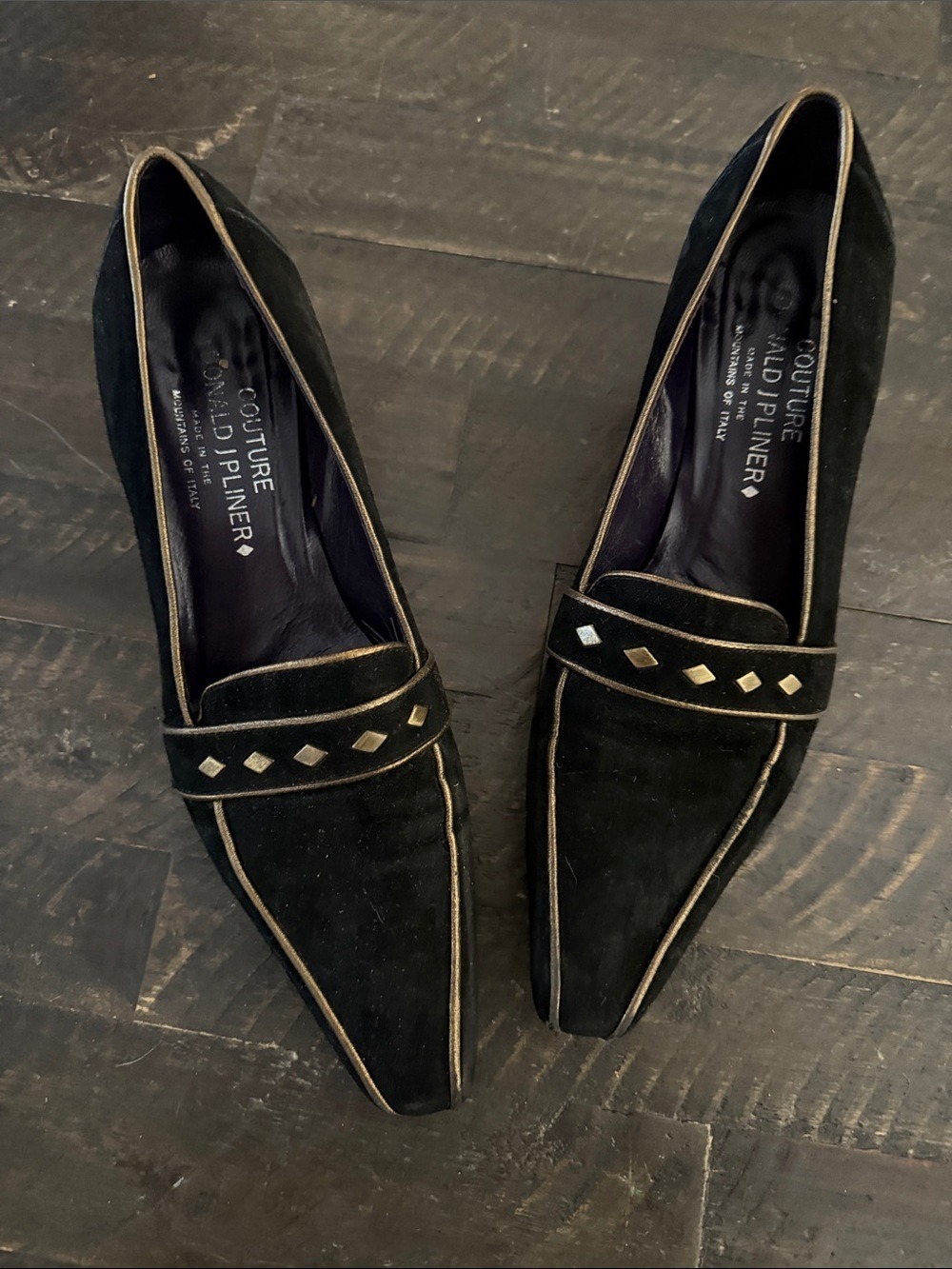 Donald J Pliner Black Suede Gold Stud Kitten Heels 8 - Picture 2 of 8